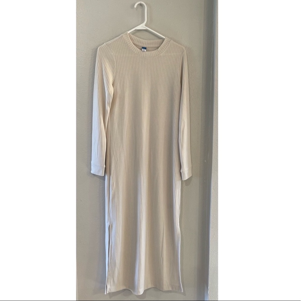 NWOT Old Navy Long Sleeve Ribbed Cream Dress
